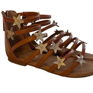 Gorgeous strappy gladiator sandals, size 11